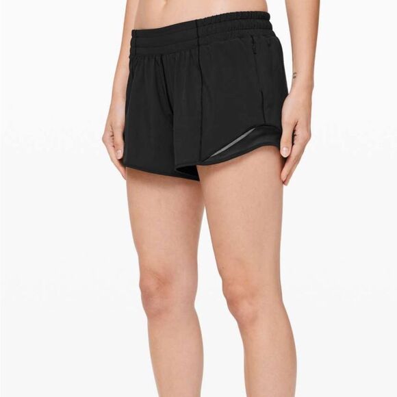 Lululemon Hotty Hot Short II *Long 3.5” - Picture 6 of 7
